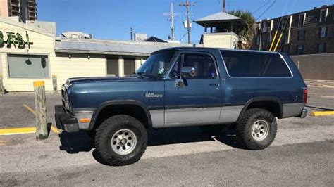 1992 Dodge Ramcharger 4x4 W 25 Lift And 33s For Sale In Metairie La