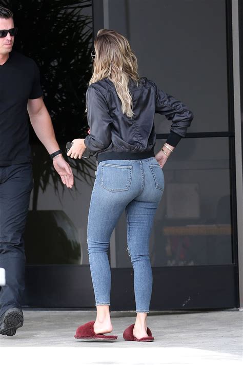 Khloe Kardashian In Ripped Jeans Out In Westlake Village 03 10 2107 Hawtcelebs