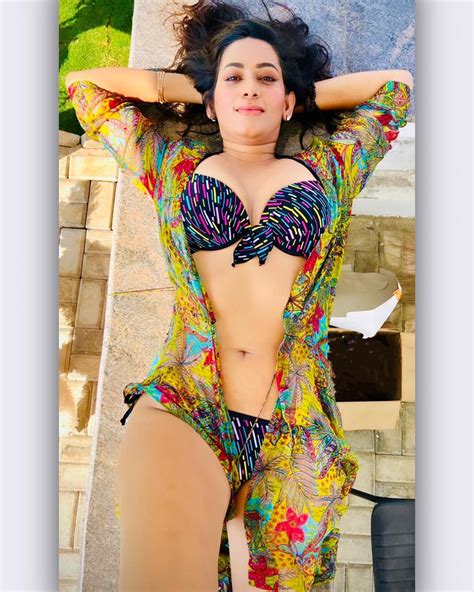 Sanjana Singh Flaunting Her Milky Body In Bikini Faptodesiactress