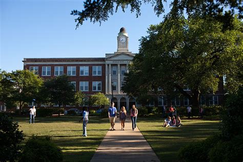 2014 South- Christian College Rankings - Faith on View