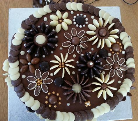 Chocolate Flower Cake Desserts Cake Chocolate Flowers