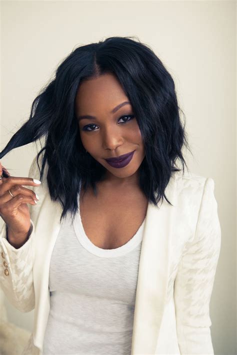 Many different styles and weave textures can fall into the wavy category as there are now so many different options available. 7 Short Weave Hairstyles That Are Perfect for Summer ...