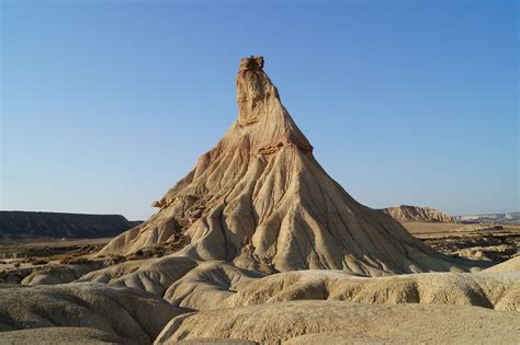 Simple Science: How to Make a Volcano with Kids