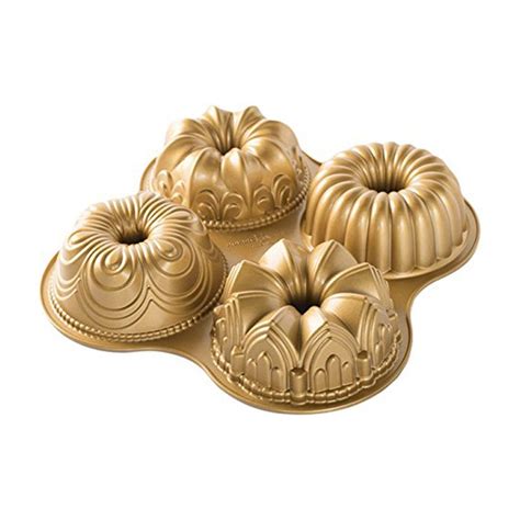 These Beautiful Bundt Pans Make Effortlessly Fancy Cakes In