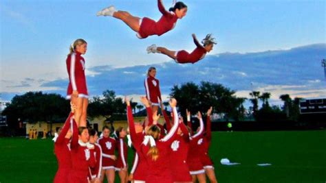 American Cheerleader The Home Of Cheerleading Cheerleading