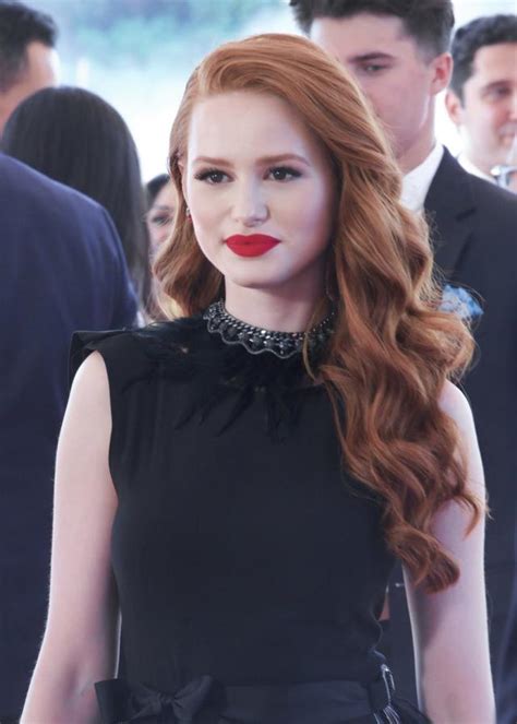 Madelaine Petsch Explained The Meaning Behind Cheryl Blossom S Riverdale Makeup