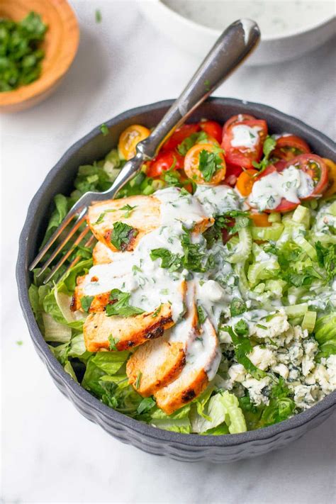 Chicken salad recipe dressing ingredients: Grilled Buffalo Chicken Salad with Greek Yogurt Blue ...