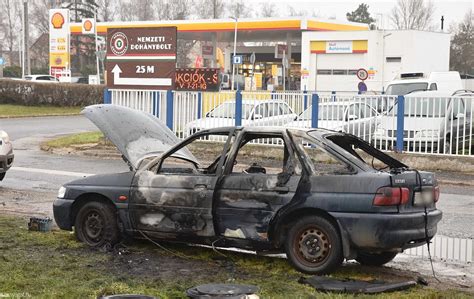 Ittas ukrán vendégmunkás gyújthatott fel két autót Sárváron - vérnyomon ...
