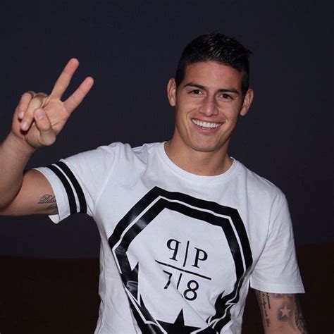 Pin For Later 16 Times James Rodríguez Flashed His Pearly Whites And We Lost It When He Gave Us