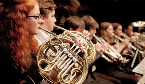 15 Best French Horn Players Of All Time