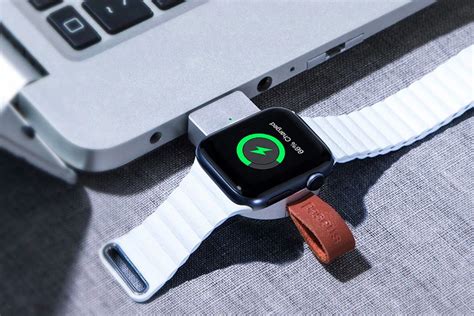 This Apple Watch Wireless Charger Lets You Charge Anywhere