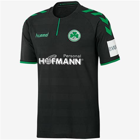 How do you rate this shirt? 2017-18 2. Bundesliga Kit Overview - Here Are All 45+ New 2. Bundesliga Jerseys - Footy Headlines