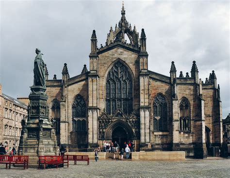 10 Stunning Gothic Architecture You Must See In The Uk Hand Luggage