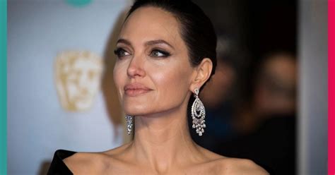 Angelina Jolie Is In Yemen Helping Refugees And Displaced Families