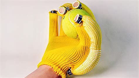 This Robotic Glove From Mit Gives You Powerful Banana Fingers