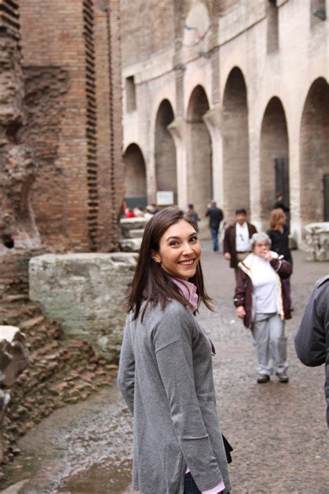 Sep 13, 2019 · naz aydemir akyol is a female volleyball player and a sports books writer from turkey. Samimi ve Pozitif: Naz Aydemir Akyol ile Röportaj • theMagger