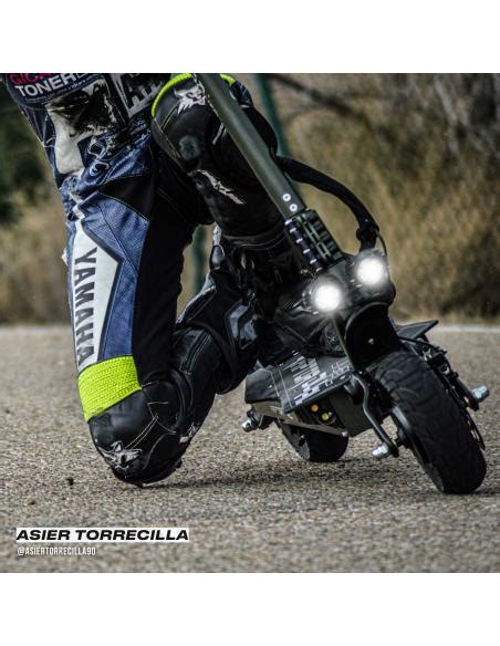 Patinete El Ctrico Con Motores De W V Smartgyro Raptor