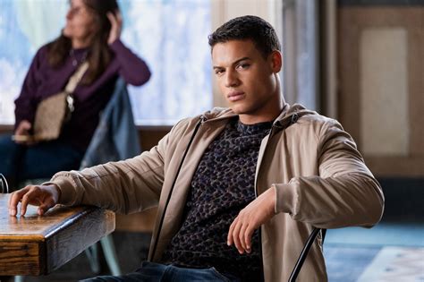 Meet The Newest Star Of Netflixs Bay Area Filmed 13 Reasons Why