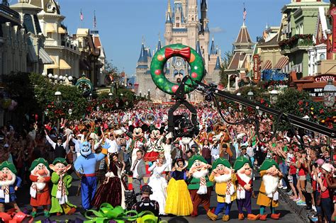 Dates For Disney Parks Unforgettable Christmas Celebration Filming At