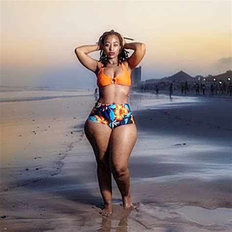 Gist Prime Stream Photos Meet Sa Super Model Mpho Khati With Her Big Bum Bum And Hips