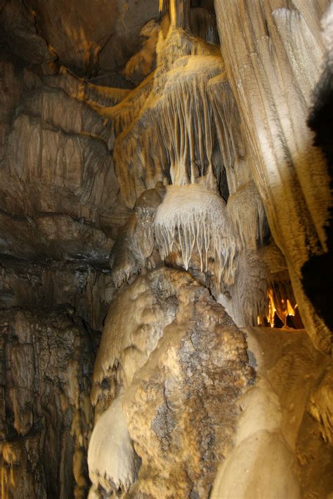 Both The Crystal Cave And Boyden Caverns Have Amazing Features Mojave