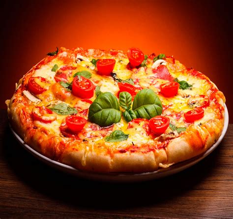 Descárgate nuestra nueva aplicación y haz pedidos a domicilio o a recoger. RedPizza Sant Feliu de llobregat - Probablemente la mejor ...
