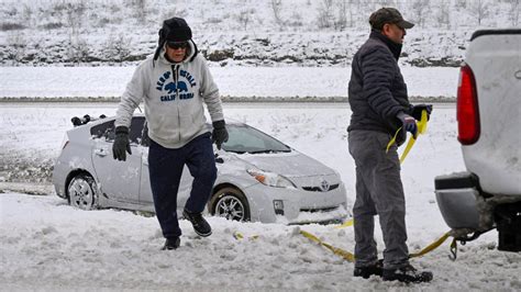 Winter Storm Dumps Several Inches Of Snow On Kansas City Area Kansas