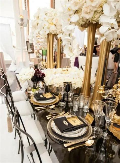 Great Ideas For An Elegant Black And Gold Wedding Color