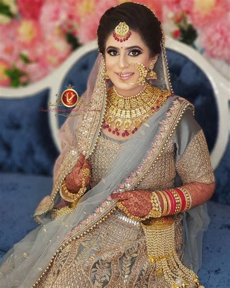 Diffrent And Elegant Makeup Look On Her Wedding K4 Fashion