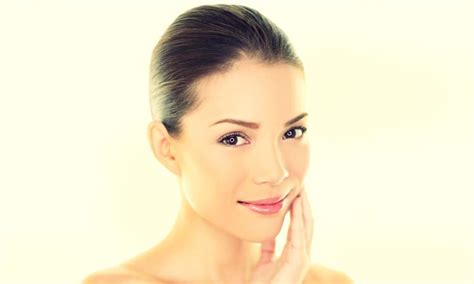 How To Get Glowing Skin - Tips For Glowing Skin - Skin ...