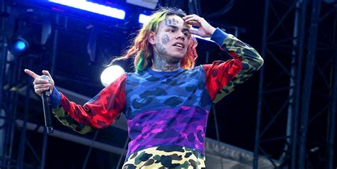 Tekashi 6ix9ine Stomps Fan Who Shoved Him On Stage Crew Attacks