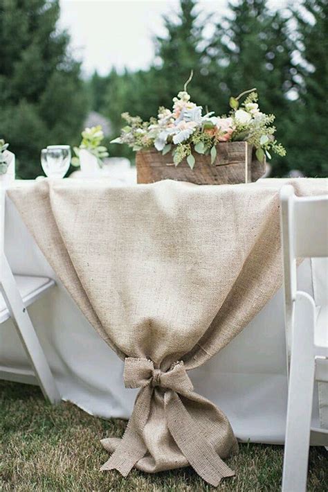 Toalha de mesa de juta | Rustic burlap wedding, Burlap wedding table