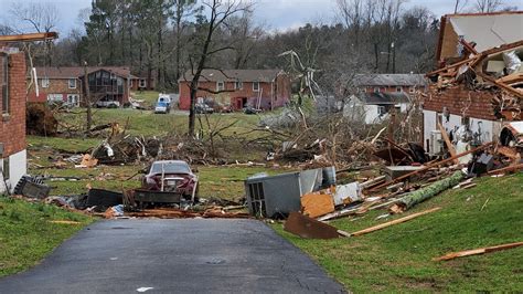 More Than 20 People Killed After Tornadoes Rip Through Tennessee