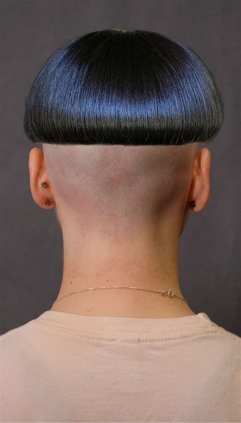 bowl bob nape in 2021 shaved nape bowl haircut women bowl haircuts