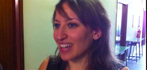 Annalisa malara , intervistata dal quotidiano la repubblica, è tra le personalità che sergio mattarella ha premiato per essersi distinte durante la prima esplosione del coronavirus. Coronavirus, Fontana: premio al medico cremonese Annalisa ...
