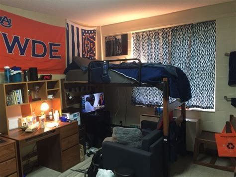 Cool College Dorm Room Ideas For Guys To Get Inspiration Guy Dorm Rooms Boys Dorm