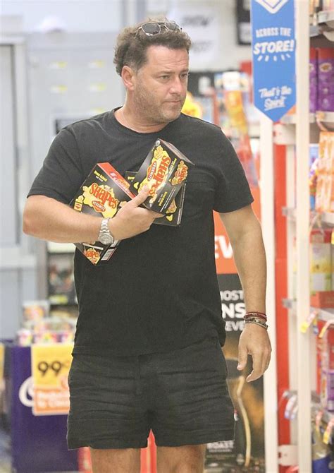 Karl graduated from the queensland university of technology with a degree in journalism in 1994, and began working for win television in rockhampton and cairns as a cadet reporter. Karl Stefanovic stocks up on junk food for New Year's Eve celebration | Daily Mail Online