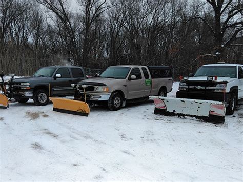 Snow Plowing And Snow Removal Service Battle Creek Mi Brads Lawn