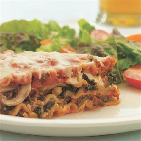Sauté the sausage in a large heavy skillet over medium heat with a drizzle of olive oil until a couple handfuls of sliced mushrooms. Sausage, Mushroom & Spinach Lasagna Recipe - EatingWell