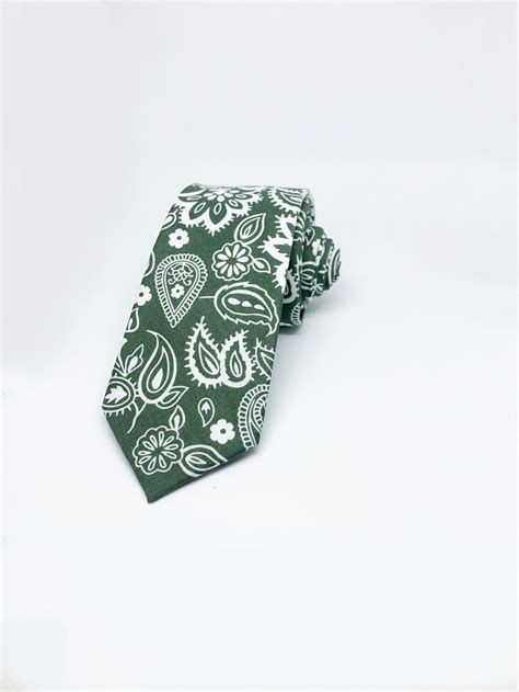 Paisley Green Skinny Tie 2 36 Floral Tie Flower Tie Etsy