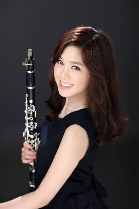 Singer, mc, model, and actress. 2016 1st Prize Classical Clarinet: Yoonah Kim | VEA ...