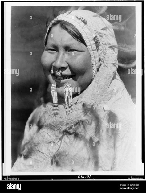 Uiyaku Nunivak C1929 Head And Shoulders Portrait Of Eskimo Woman Of