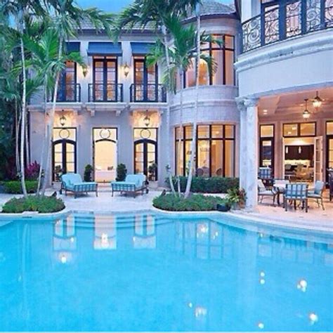 Pin By Patty Kokkinos On Luxurious Dream Pools Pool Houses Luxury Homes