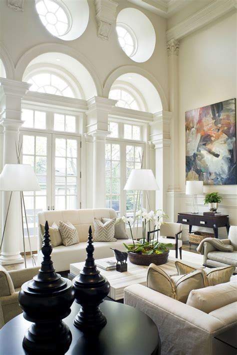 Glamorous Interior House Design With Cream Tons 2
