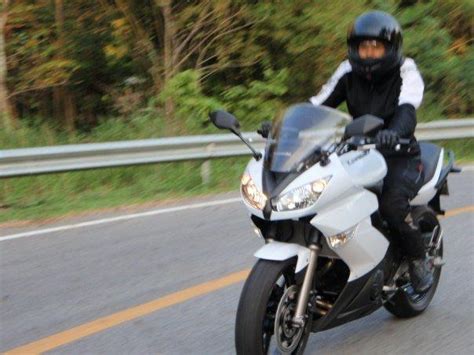White Kawasaki Ninja 650r 2010 For Sale Gt Rider Motorcycle Forums