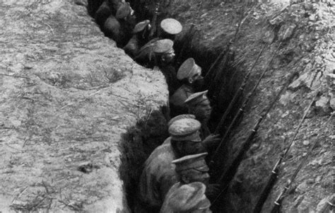 Powerful Ww1 Photos That Reveal The Carnage And Tragedy
