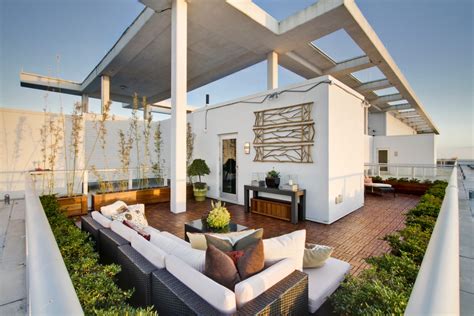 The Vue Penthouse Contemporary Deck Orlando By Saya Couture