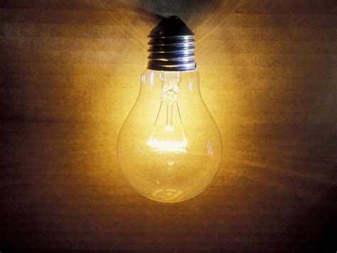 Old Fashioned Light Bulbs Could Be Set For Comeback After Light