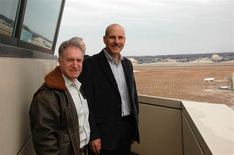 Civic leaders get a close-up look at the 514th AMW mission > 514th Air