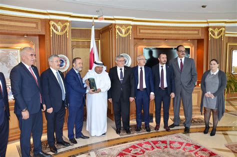 لقاء رئيس رابطة رجال الأعمال القطريين مع سعادة السيد وحيد كلير رئيس